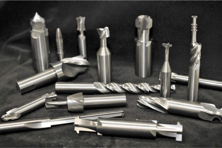 Custom Drill Bits Berkualitas Tersedia di PT Gofir Sarana Sejahtera