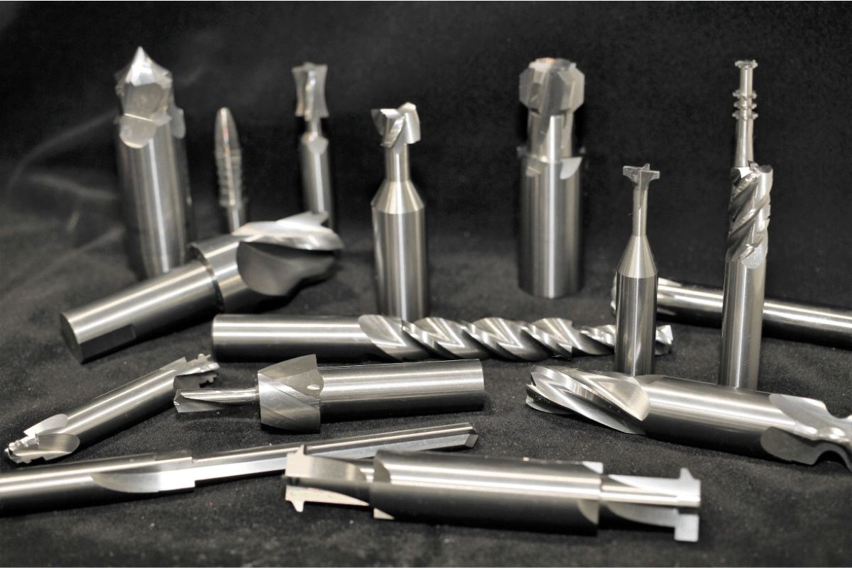 Custom Drill Bits Berkualitas Tersedia di PT Gofir Sarana Sejahtera